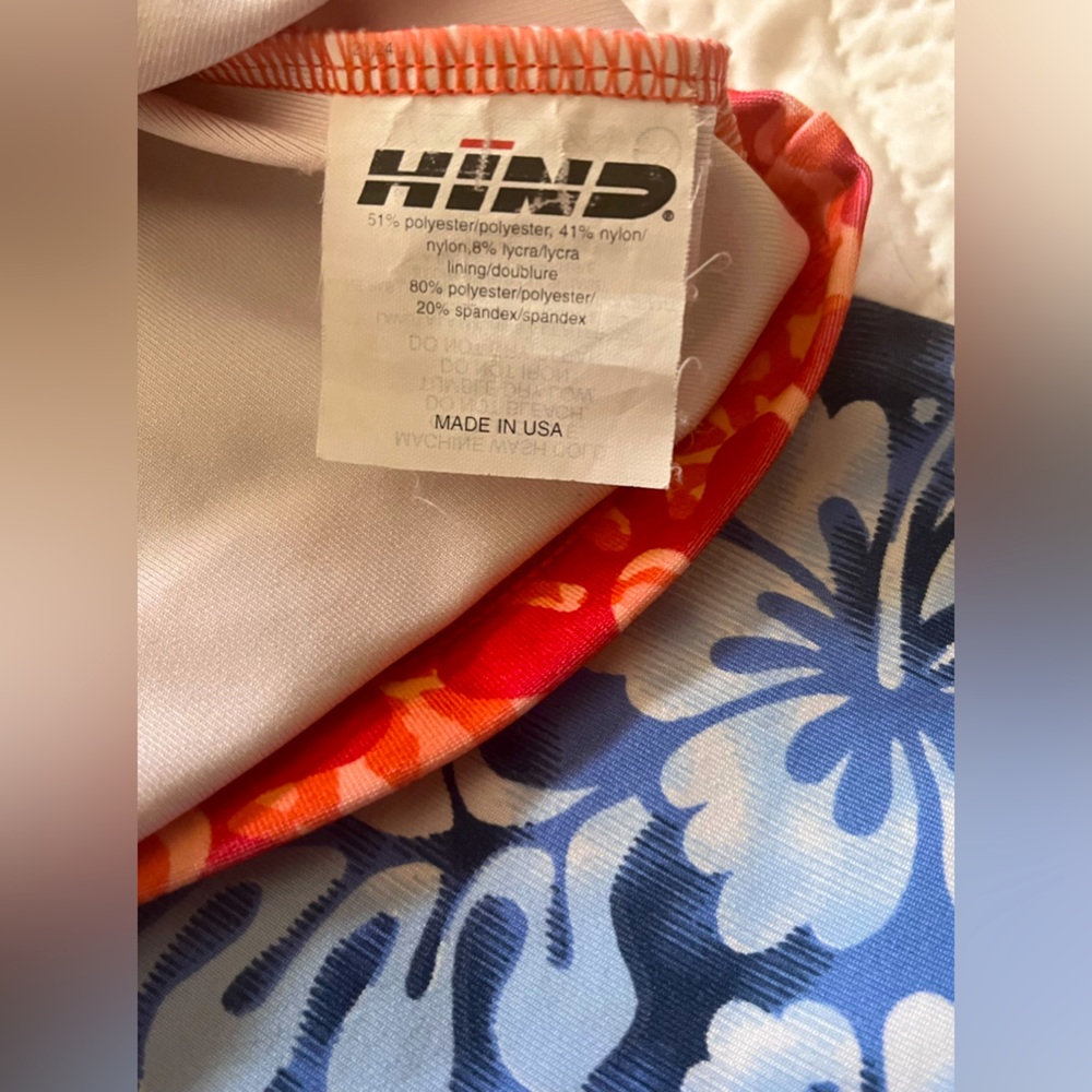 2 Hind Compression Tops💙🧡 - Picture 6 of 11